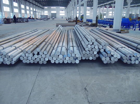 AISI 4140 เหล็กกล้าคาร์บอน เหล็กเส้นกลม โลหะผสมเหล็ก ร็อด 1-12 ม. ยาว