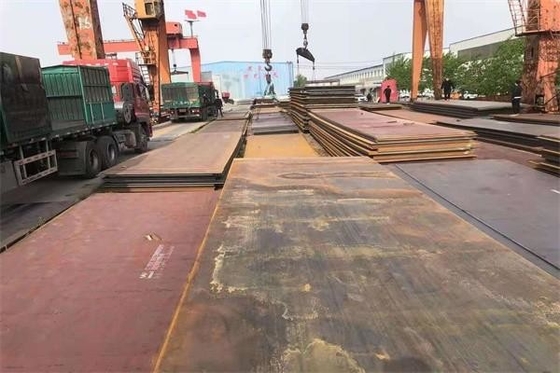 a588 1055 St52 เหล็กแผ่นเคลือบสนิมทำความสะอาดพื้นผิวระเบิด