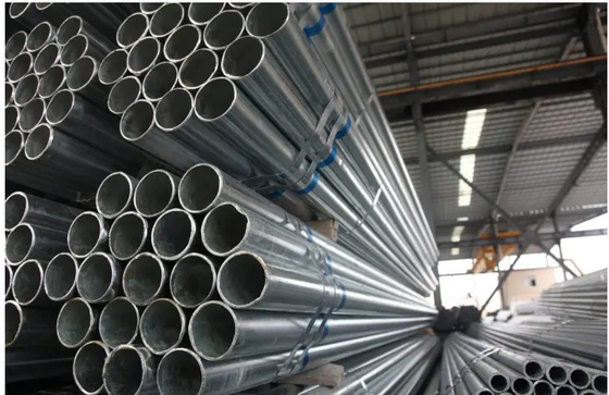 ตาราง 2 นิ้วท่อเหล็ก Bared Galvanized Anti Corrosive Treatment