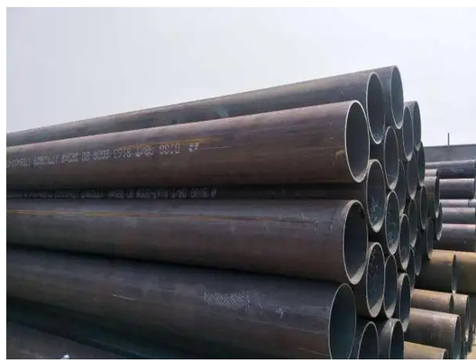 ERW Carbon Steel Seamless Tube เคลือบสังกะสีสม่ำเสมอสำหรับการก่อสร้าง